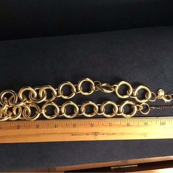 J crew chunky gold chain. - Picture 3 of 4